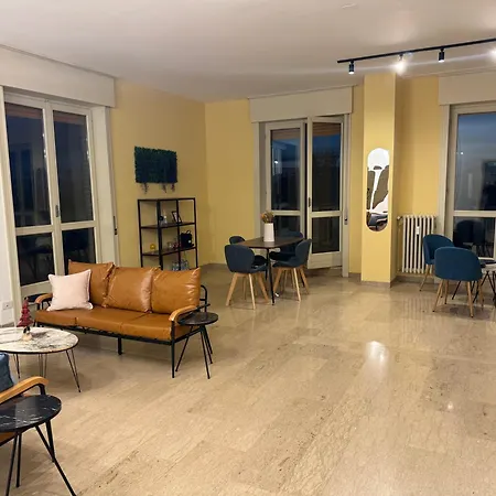 Lägenhet Feel - Terrace Penthouse Bergamo